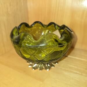 Vintage Indiana Glass Ruffled Avocado Green Candy Dish Metal Pedastool